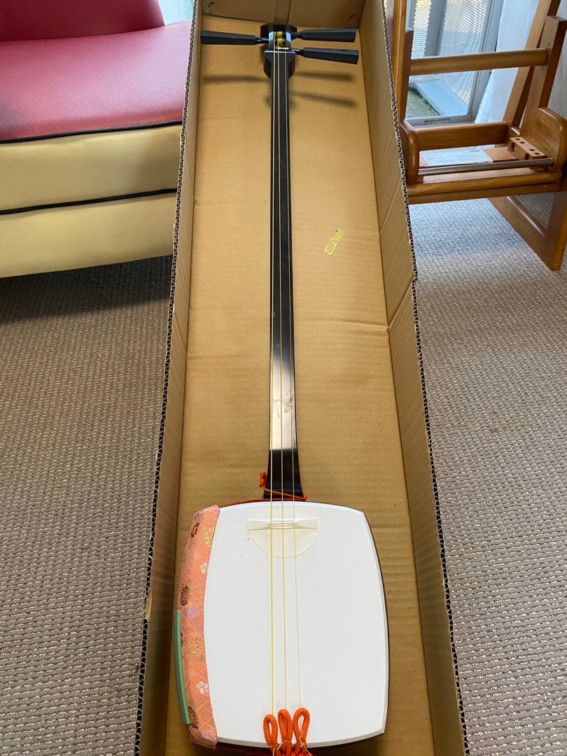 三味線 和楽器 付属品あり｜B0101）三味線 和楽器 高級三味線 桜柄金具