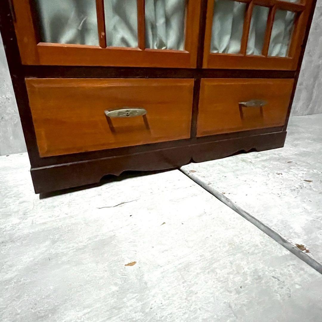 古家具 昭和レトロ アンティーク 木製ガラス扉収納棚