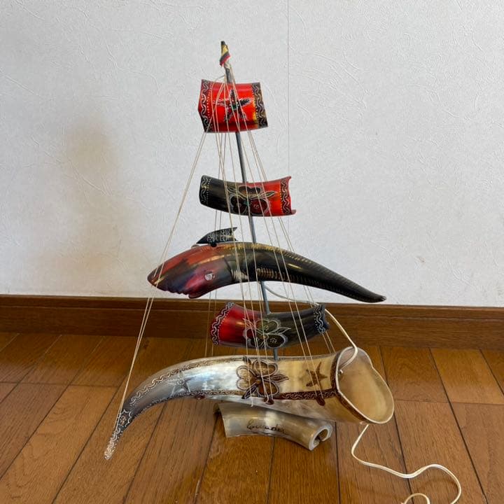 希少 大型 牛角ハンドクラフト 船ランプ エクアドル民芸品 バッファローホーン