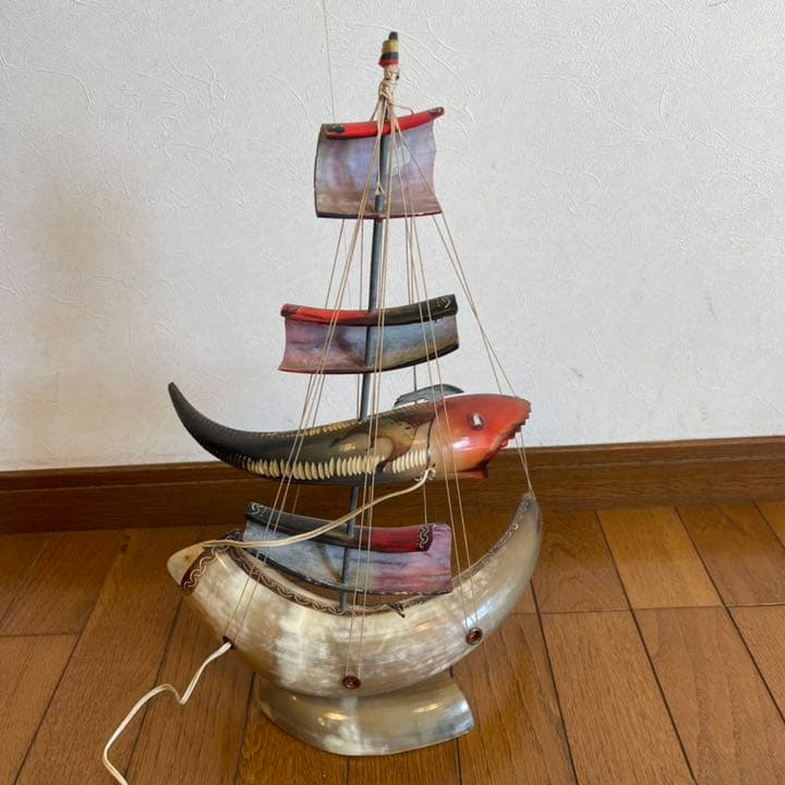 希少 大型 牛角ハンドクラフト 船ランプ エクアドル民芸品 バッファローホーン