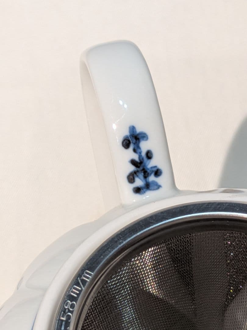 九谷焼 藍九谷【宮内庁御用達】 山本長左 唐草牡丹 ポット 急須箱付き