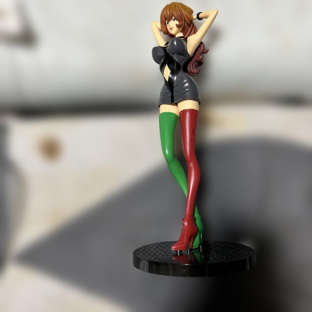 ルパン三世 セクシー 峰不二子 黒・緑・赤 - メルカリ