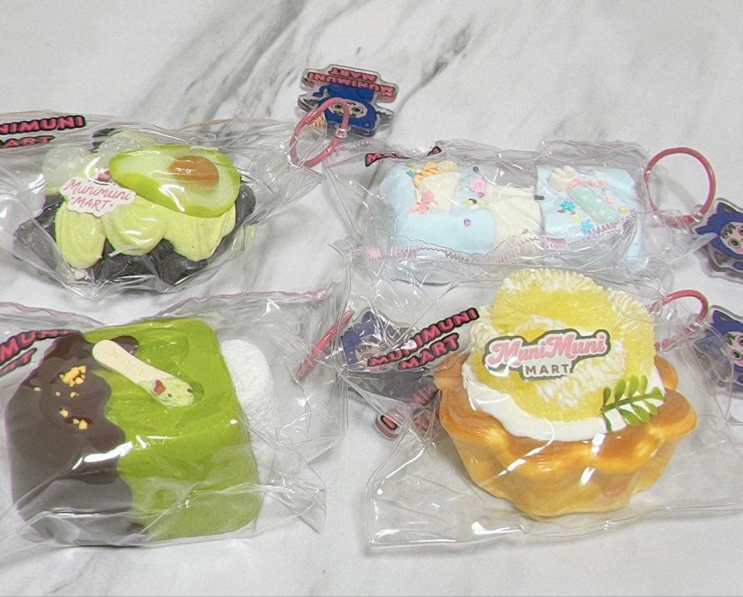 ムニムニマート MUNIMUNI MART スクイーズ 4個セット - メルカリ