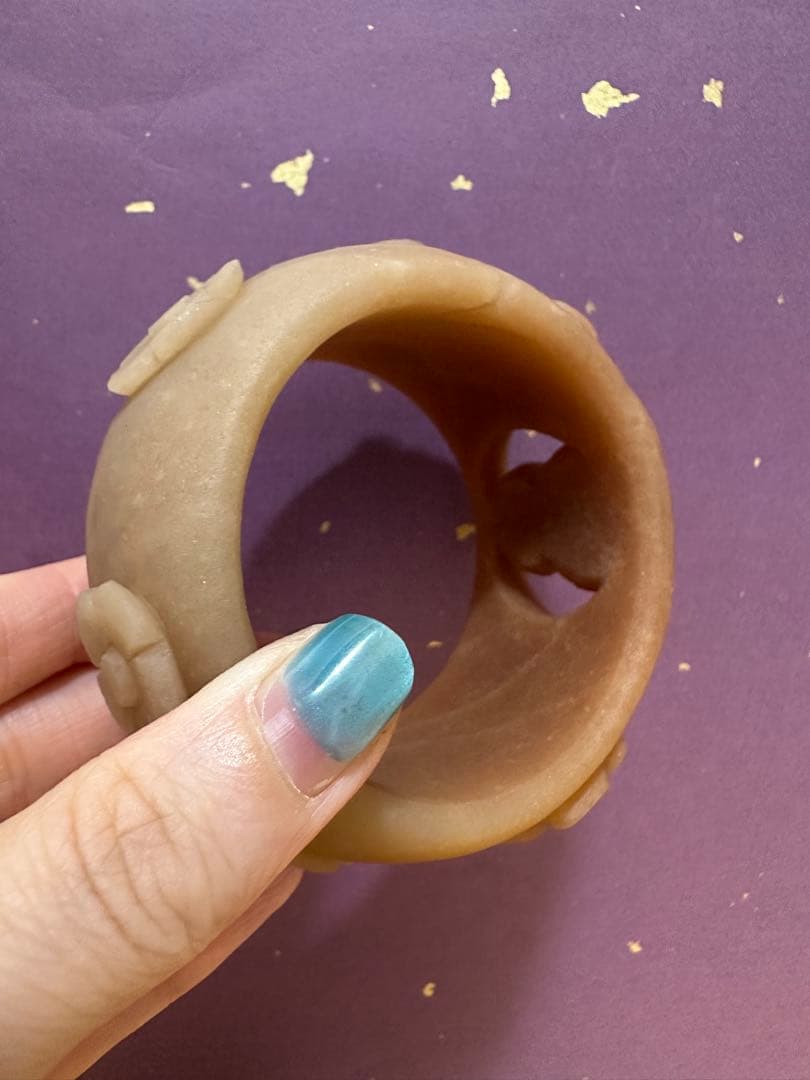 黄糖にゃんこ原石バングル　シャー太翠原石バングル