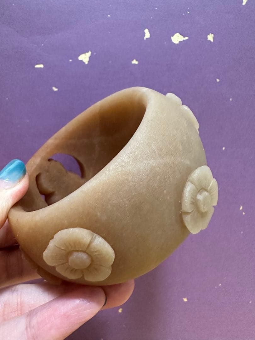 黄糖にゃんこ原石バングル　シャー太翠原石バングル