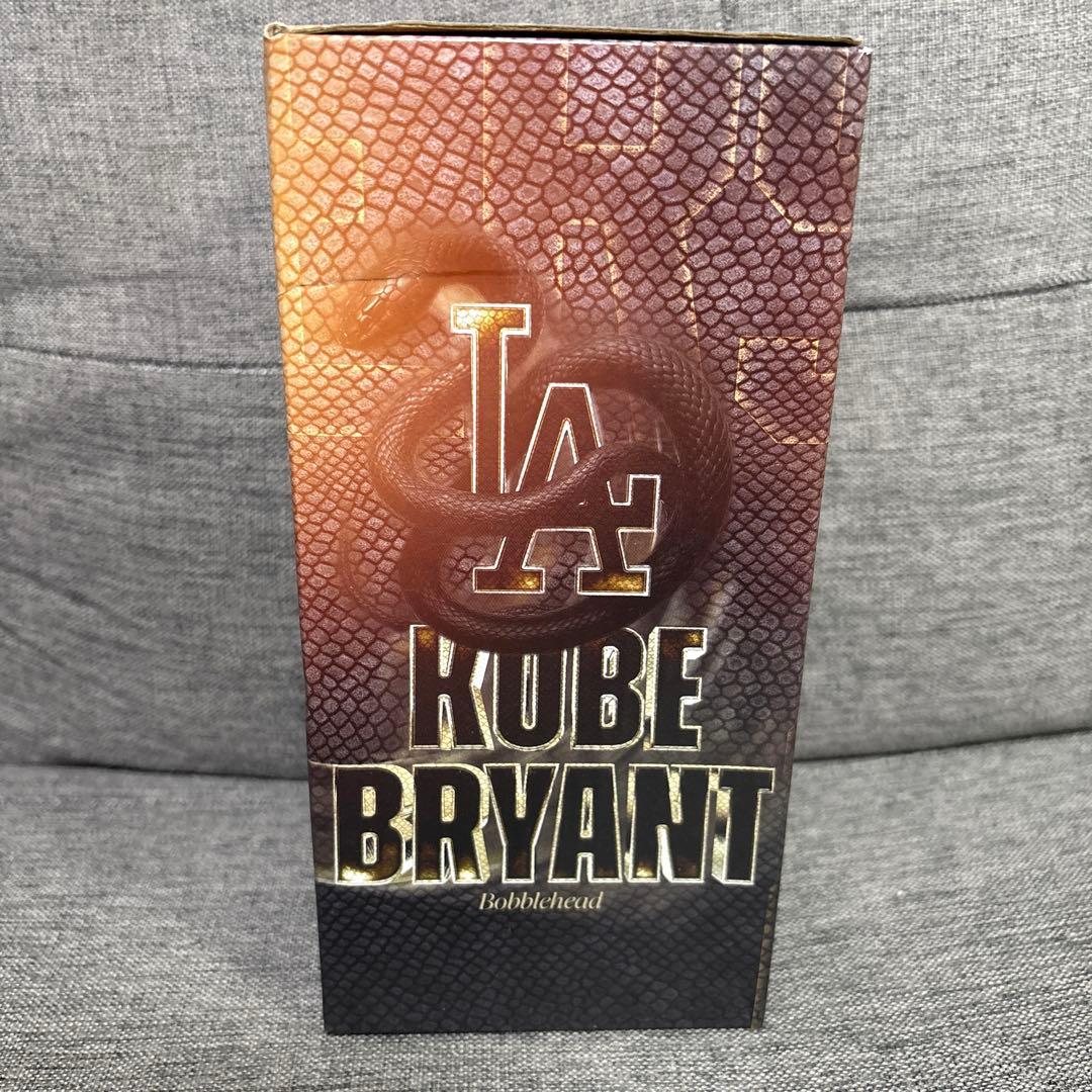 【新品未開封】コービーブライアント　ボブルヘッド　ドジャース配布品