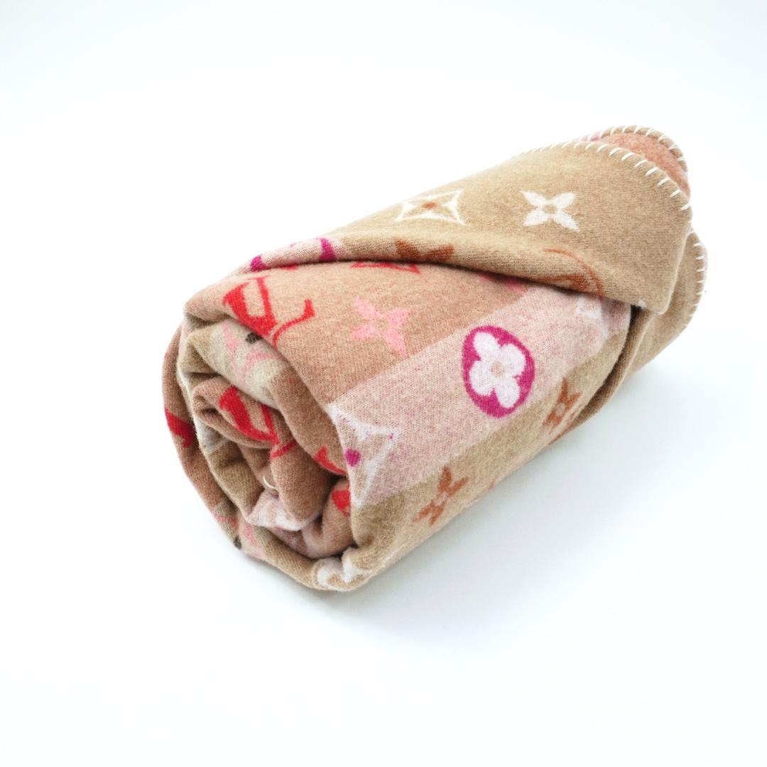 Louis Vuitton 花柄ブランケット