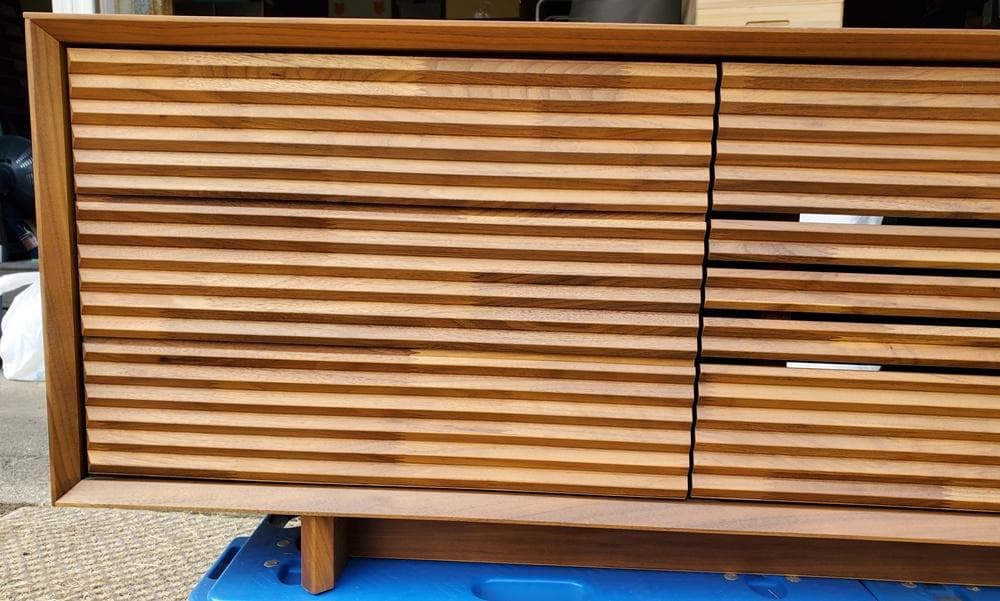 C142 美品！カリモク150幅　ソリッドボード（TV台）　QT5037R