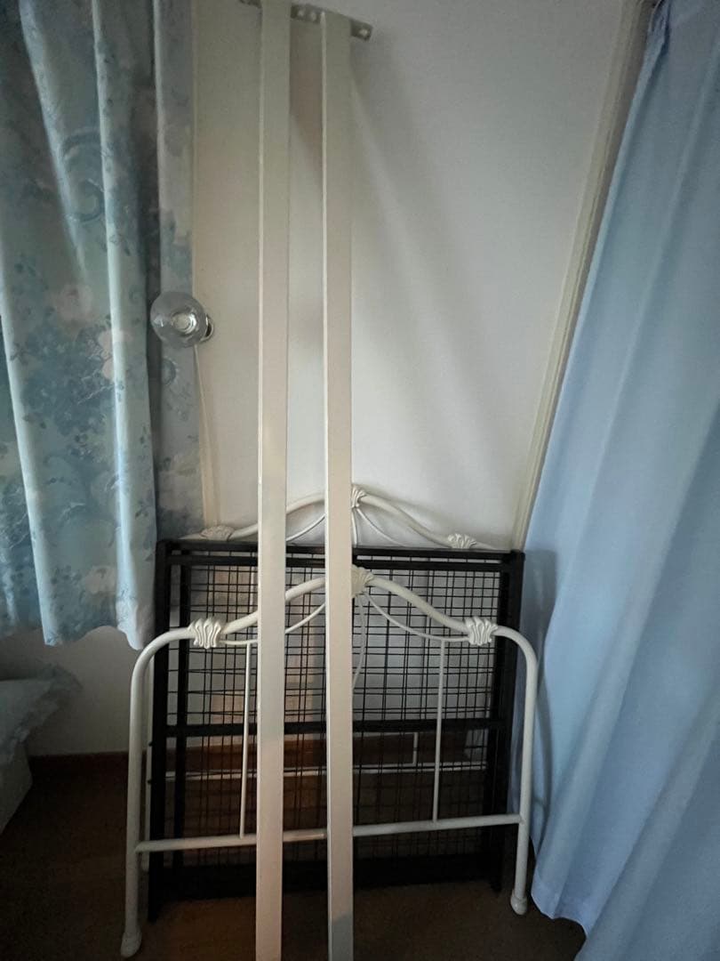 ローラアシュレイ　シングル　ベッドフレーム　Emily ホワイト