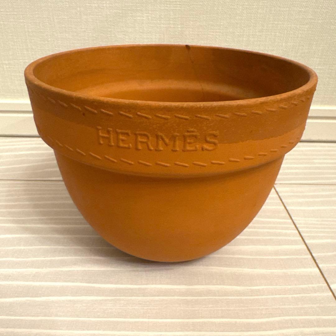 HERMES FLOWER POT 非売品　ノベルティ　植木鉢　エルメス