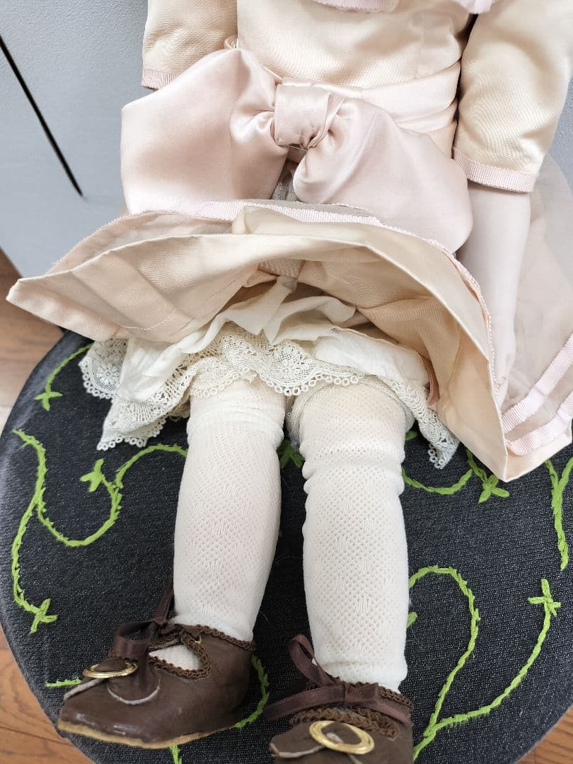 ローズさん　アンティーク　ビスクドール金髪ピンクドレス レース帽子