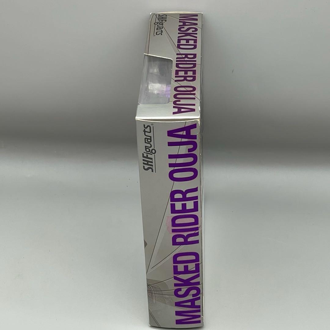 FME039 S.H.Figuarts 仮面ライダー 王蛇