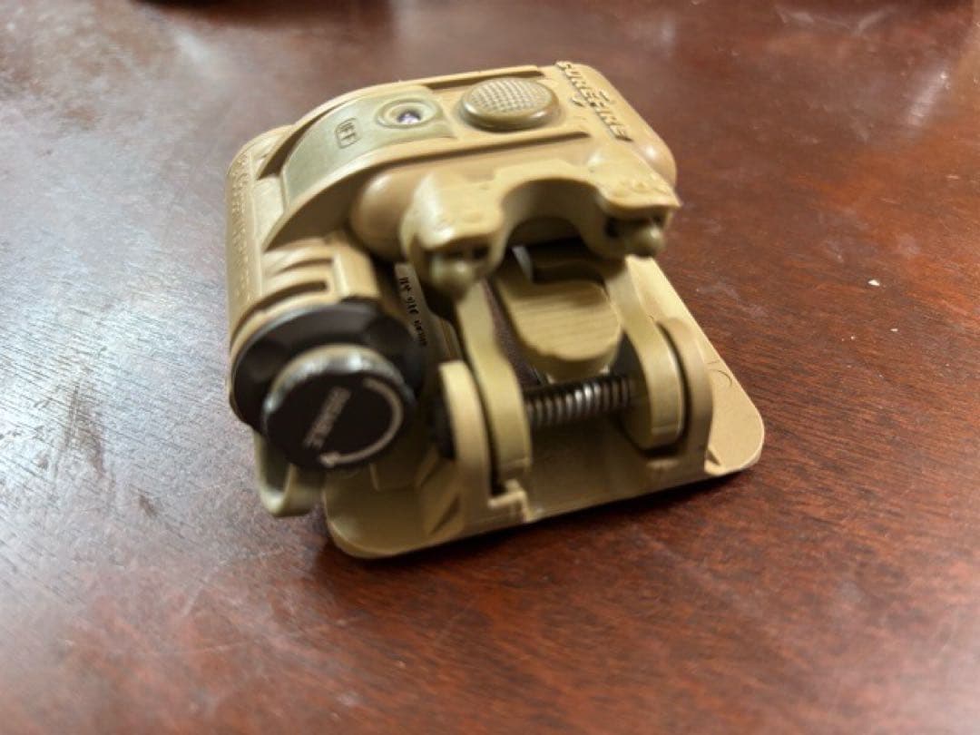 SureFire HL-1 D ヘルメットライト pelter seal 米軍