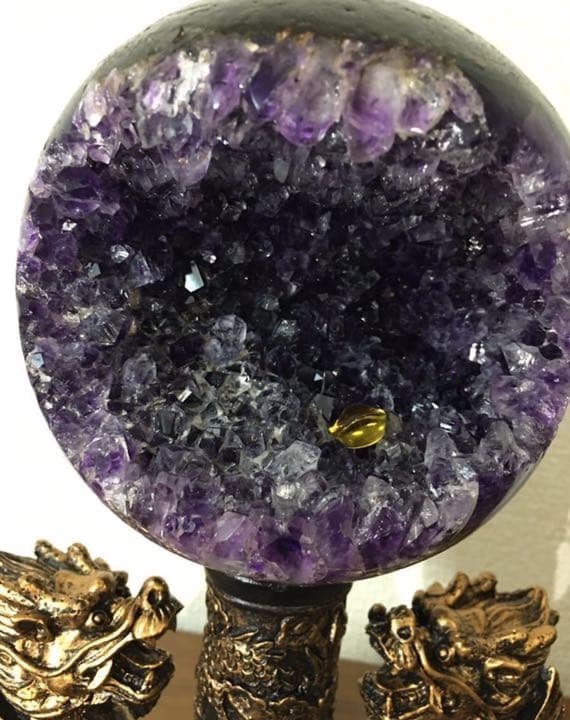 【極上】6Aウルグアイアメジストクラスター　口笑原石（幸運水晶）台座2つ付き