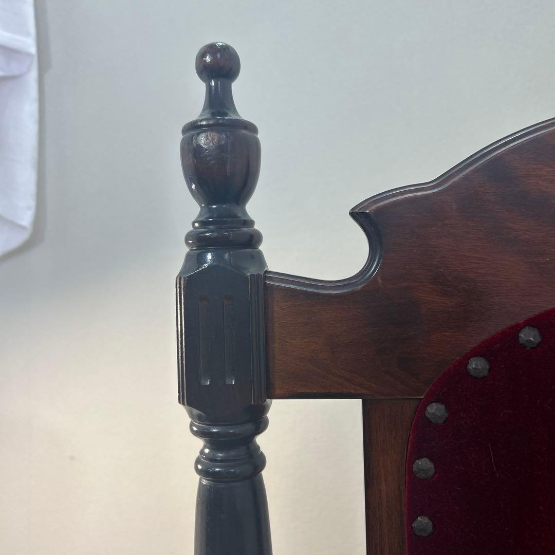 ☆昭和レトロ　当時物　高級感のある椅子　赤　布張り　木製☆