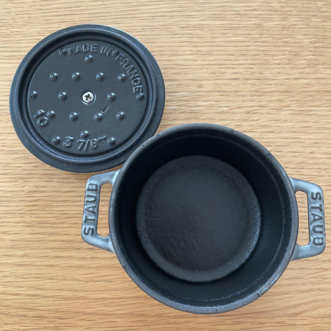 ストウブ　STAUD ココット　10cm