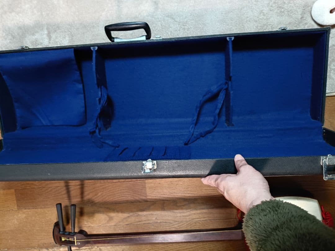 三味線　紅木　民謡　ケース付き