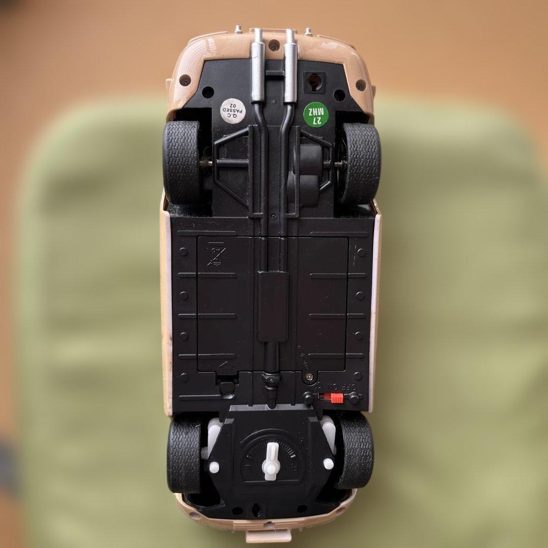 トヨタ 2000GT ラジコンカー　ライト付き