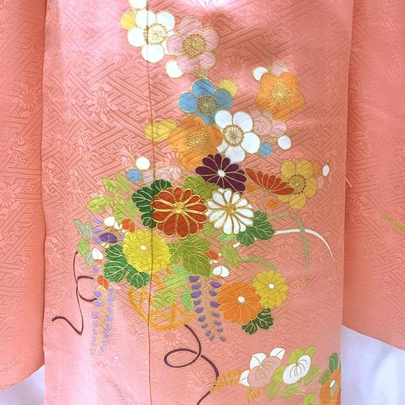 505ag37■七五三 千總 七歳 女児 着物のみ 金駒刺繍 菊 梅■美品