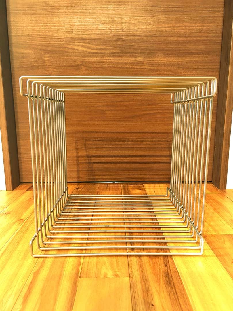 新品　Montana モンタナ　パントン　ワイヤー　シェルフ　リプロダクト