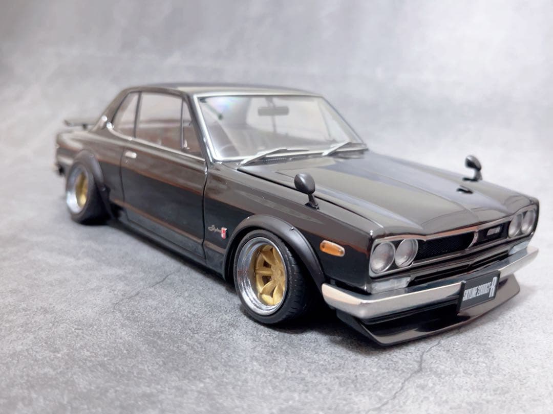 カスタム品　オートアート 1/18 日産 スカイライン GT-R（KPGC10）