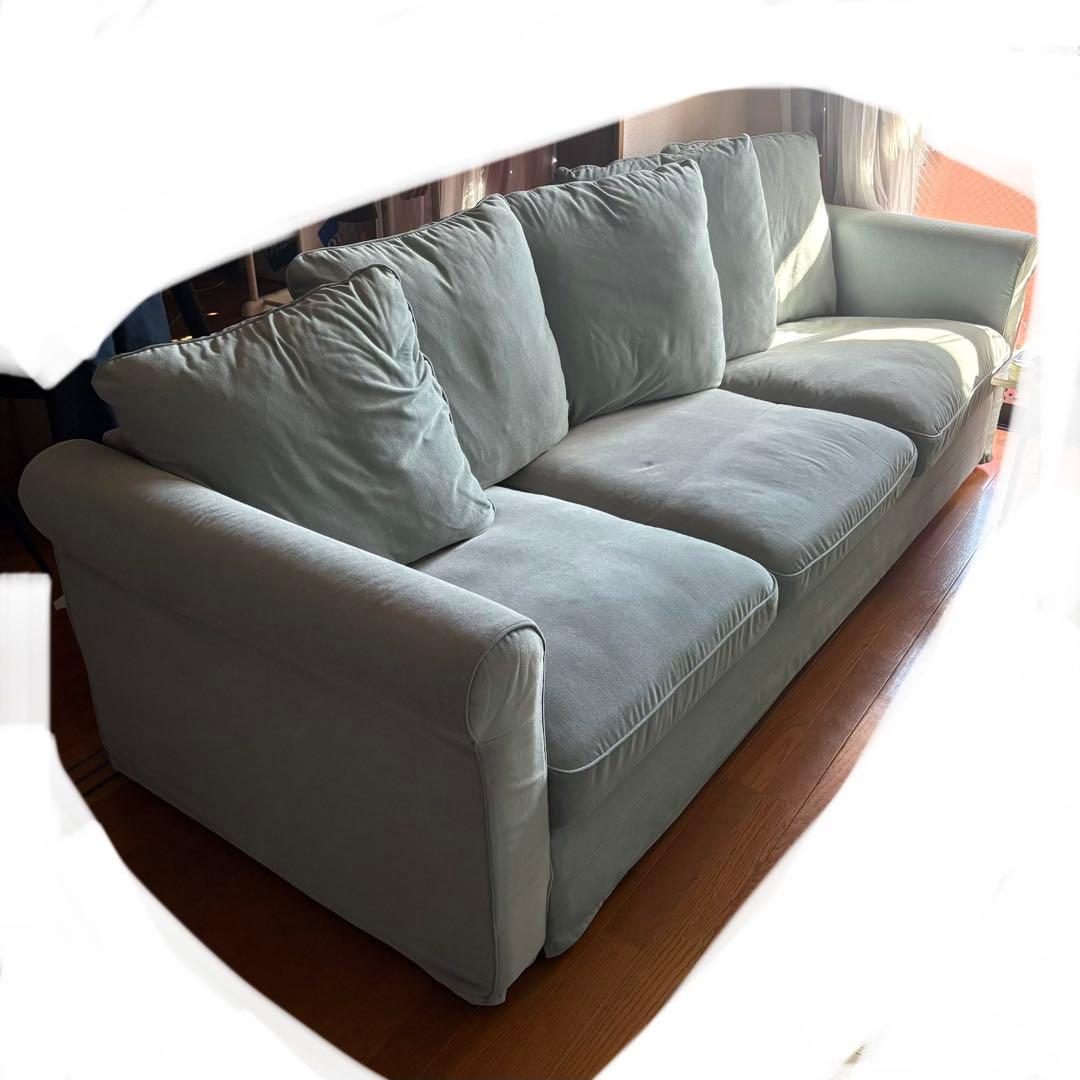 IKEAのグローンリード　ジュンゲン(ライトグリーン)3人掛けソファ