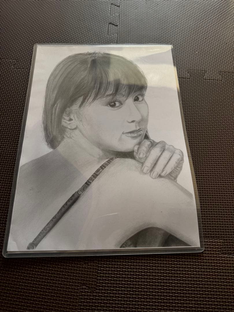 秋山莉奈他、鉛筆画ポートレート4点セット A4