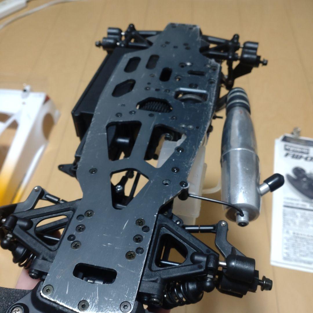 京商　fw05s エンジン　ボディ付キット中古品