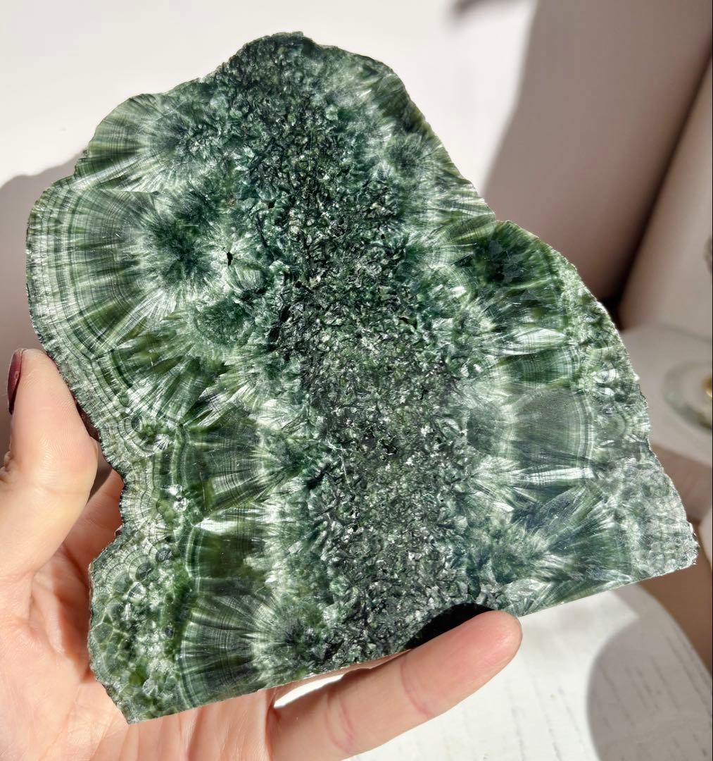 《鉱物アート》セラフィナイトプレート　バイカル湖由来・羽根状結晶の一点物 スラブ