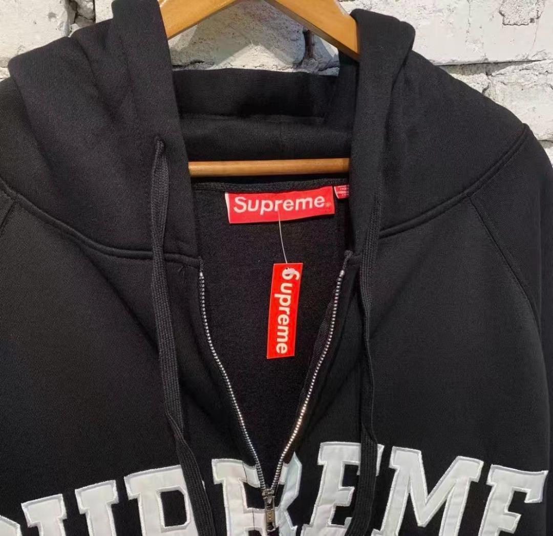 Supreme ロゴ パッチ刺繍 ジップアップ フーディ