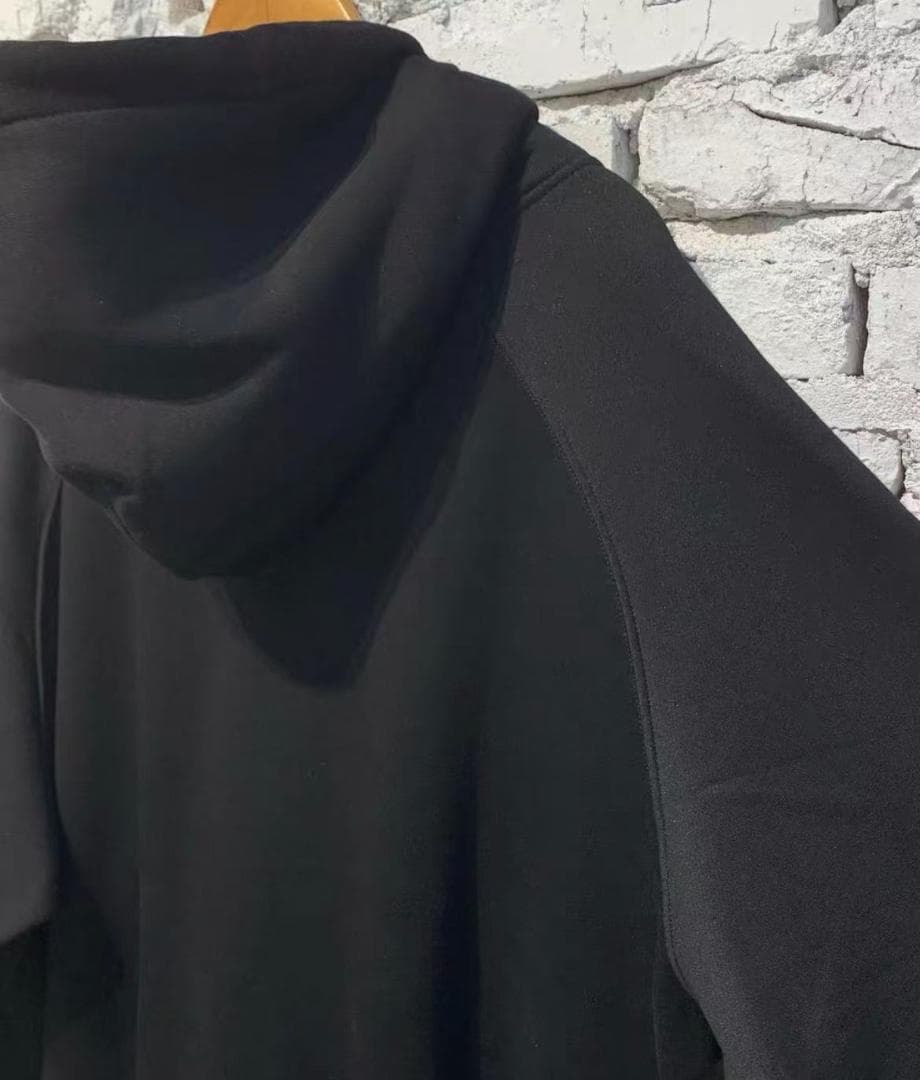 Supreme ロゴ パッチ刺繍 ジップアップ フーディ