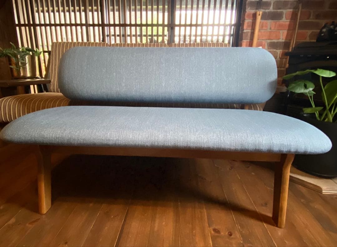 ライトブルー 2人掛けソファ