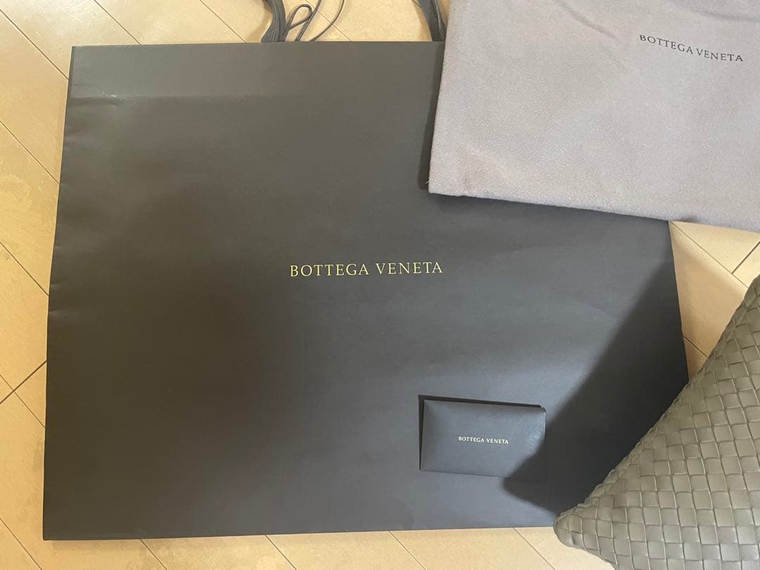 BOTTEGA VENETA イントレチャートクッション　レア　ブラウン系　美品