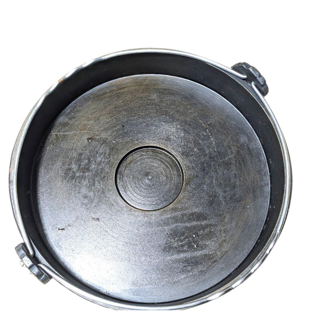 一生モノの道具を育てる。大人数や業務用にも最適な鉄製すき焼き鍋28cm【7枚入】