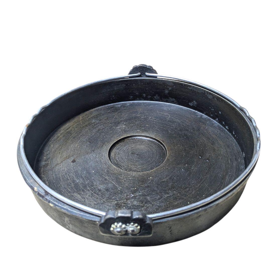 一生モノの道具を育てる。大人数や業務用にも最適な鉄製すき焼き鍋28cm【7枚入】