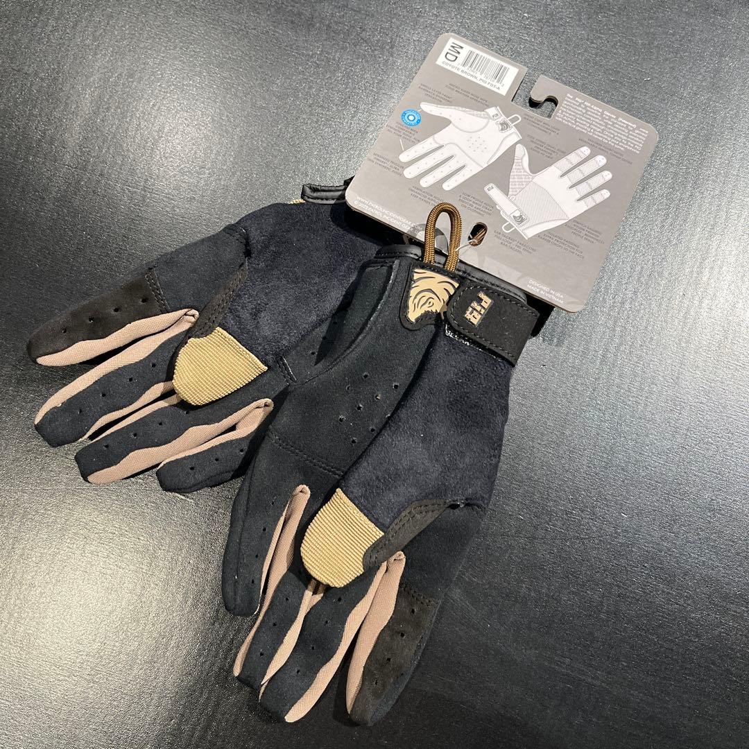 新品 PIG ALPHA グローブ コヨーテ　サイズM