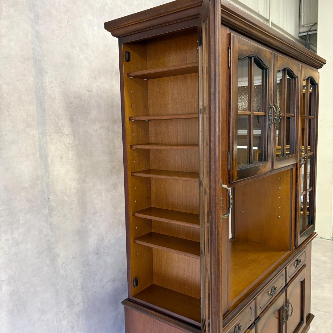 カリモク家具　レトロ家具　大型　ガラス戸棚　食器戸棚