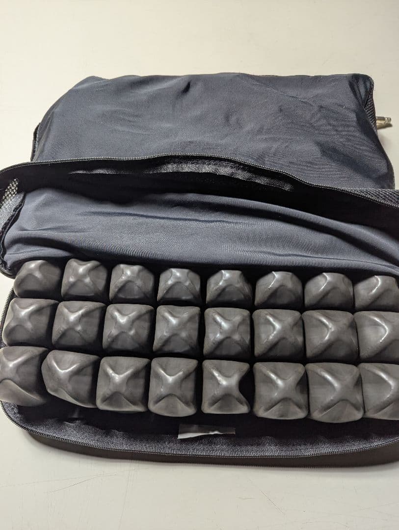 『中古』ロホクッション　ミドルタイプ８×８