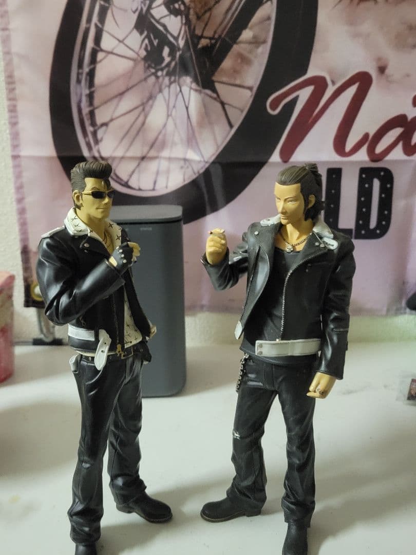 断捨離セール　レア武装戦線初代頭と2代目頭フィギア(オマケ付き)