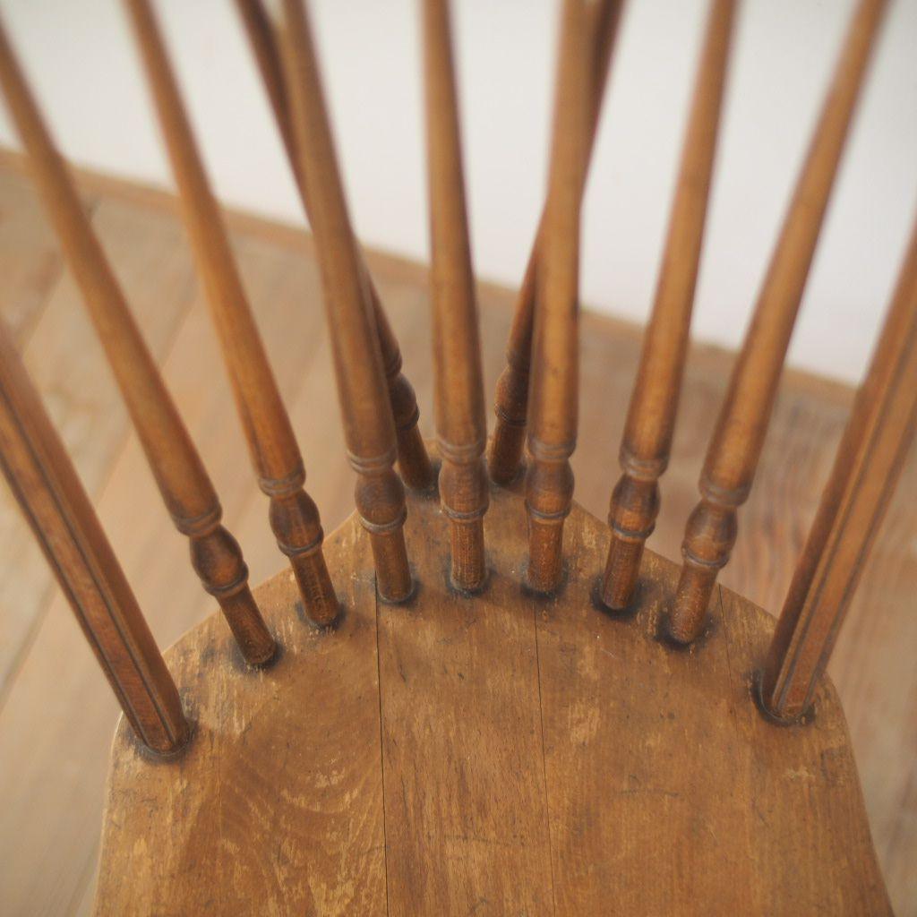 木製スピンドルバックチェア 秋田木工 古道具 味わい