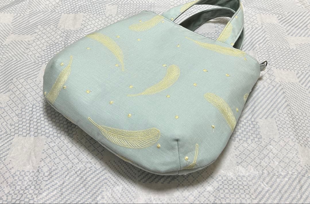 ハンドメイド ミナペルホネン featherdance コロりんトート