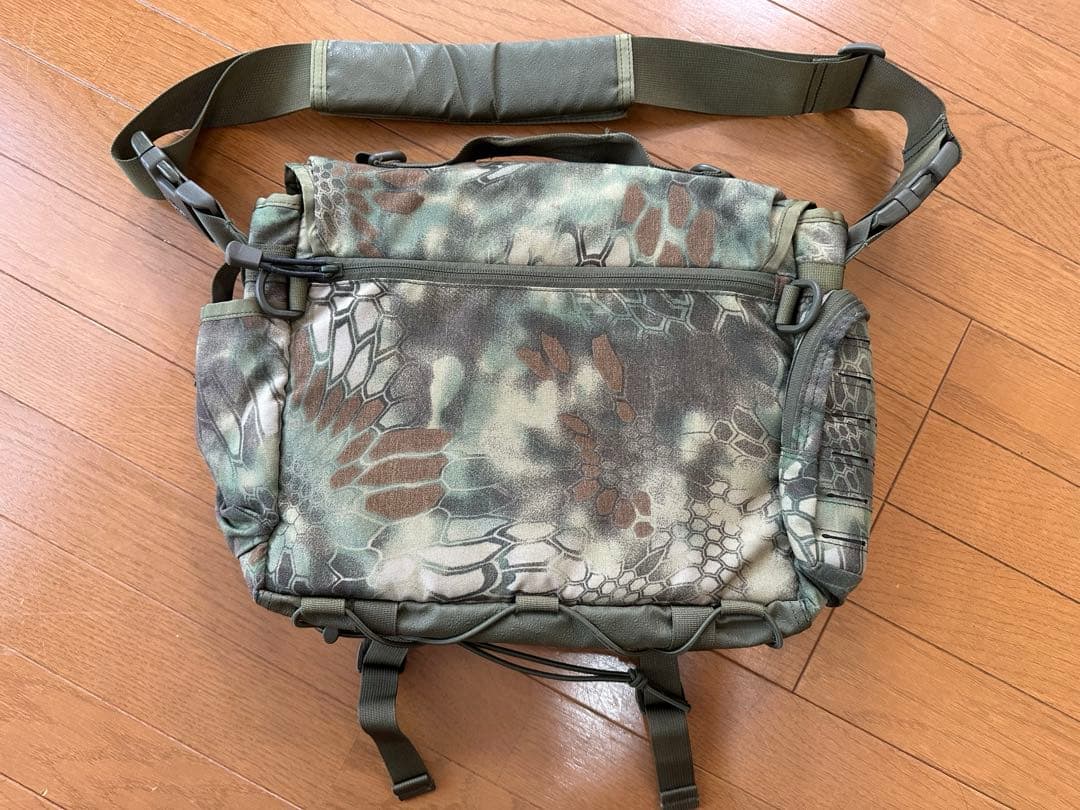 DIRECT ACTIONのメッセンジャーバッグ