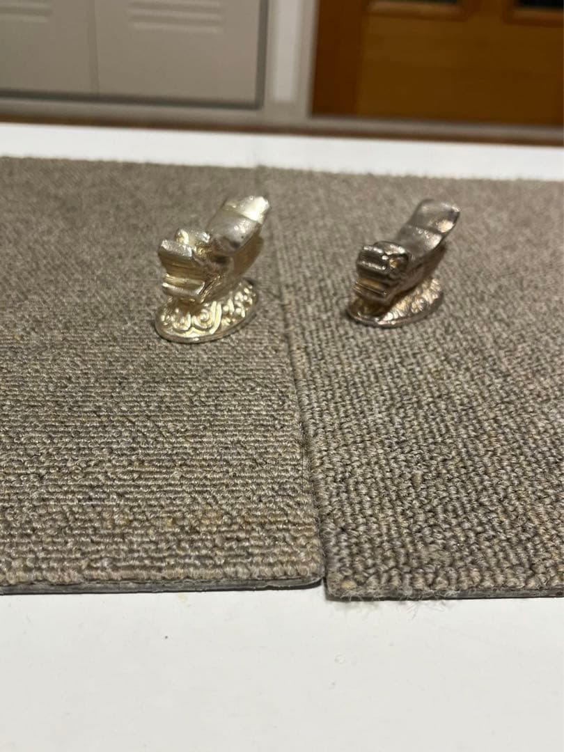 中国美術　龍の形箸置き　銀製？