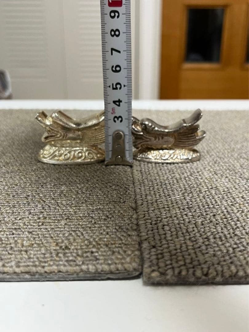 中国美術　龍の形箸置き　銀製？