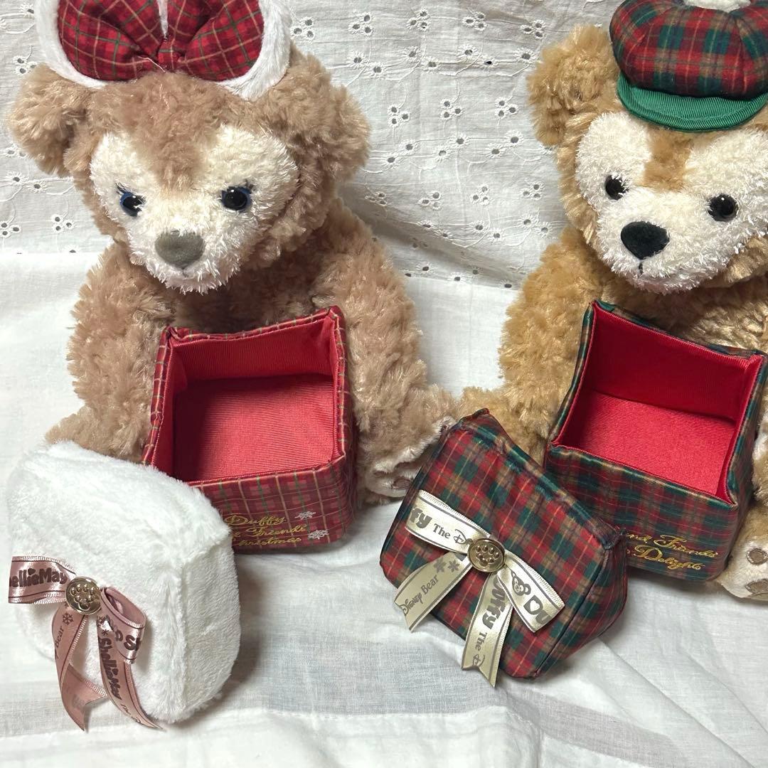ダッフィーシェリーメイディズニークリスマスギフトボックスぬいぐるみ