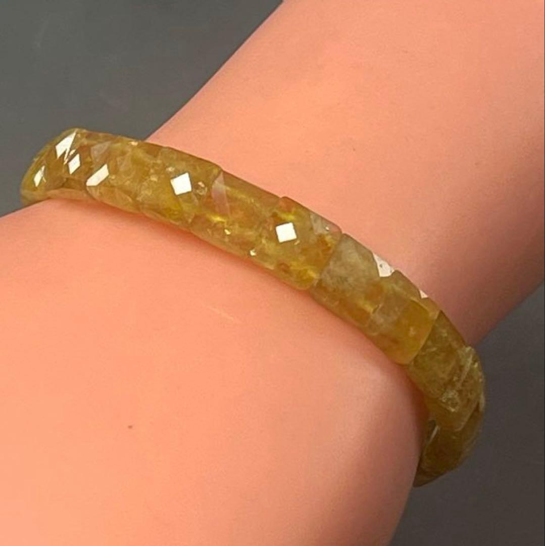 BRY0967⭐️イエロートルマリンスクエアカットブレス⭐️天然石　パワーストーン