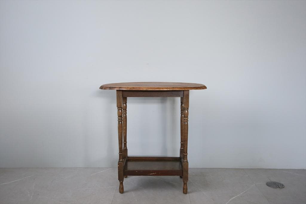 英国アンティーク木製サイドテーブル/オケージョナル机/飾り棚/花台(91-234