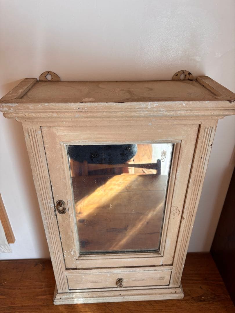 フランス　ブロカント　木製キャビネット 鏡付き　アンティーク