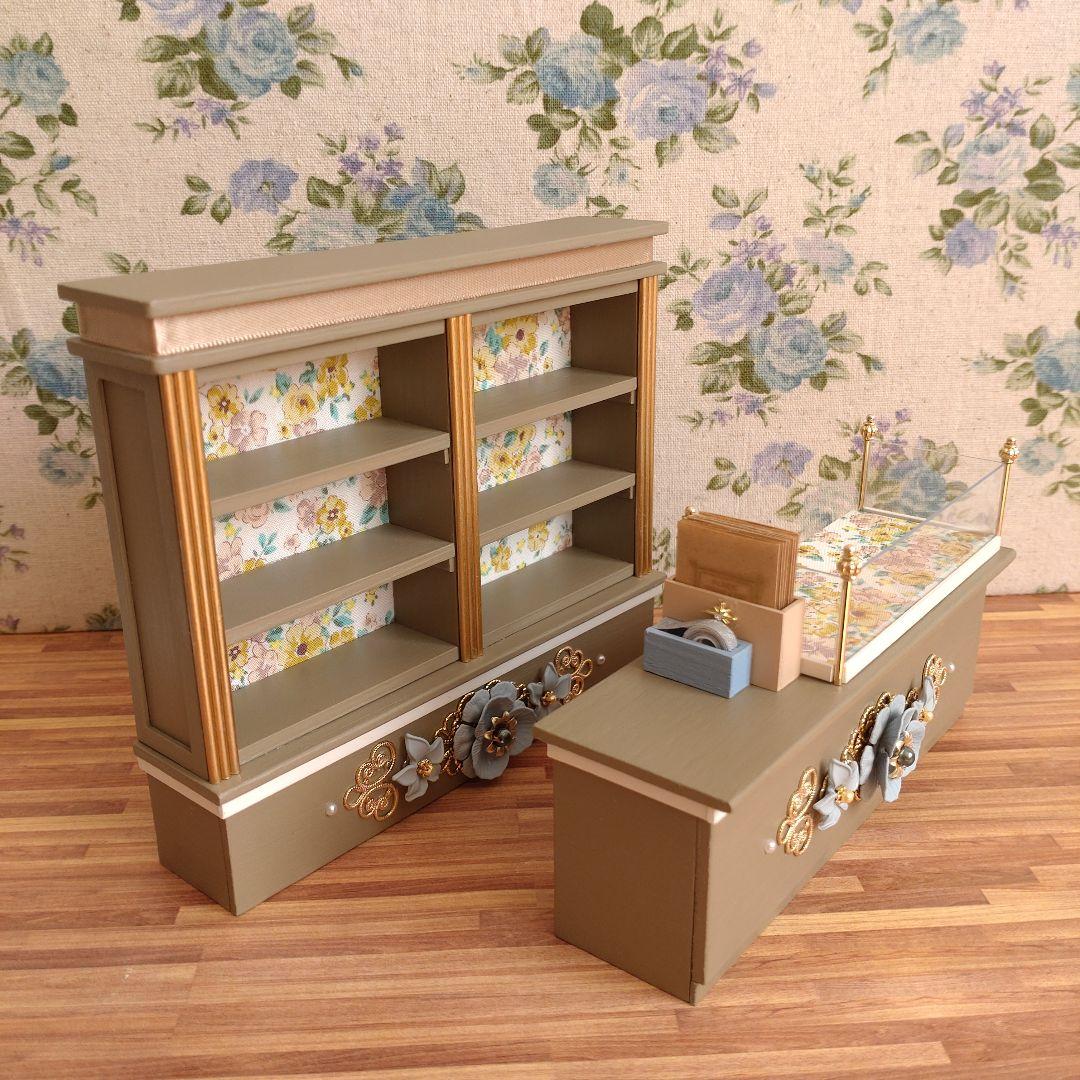 ミニチュア家具　焼き菓子の美味しい紅茶屋さん《アンティークウッド》