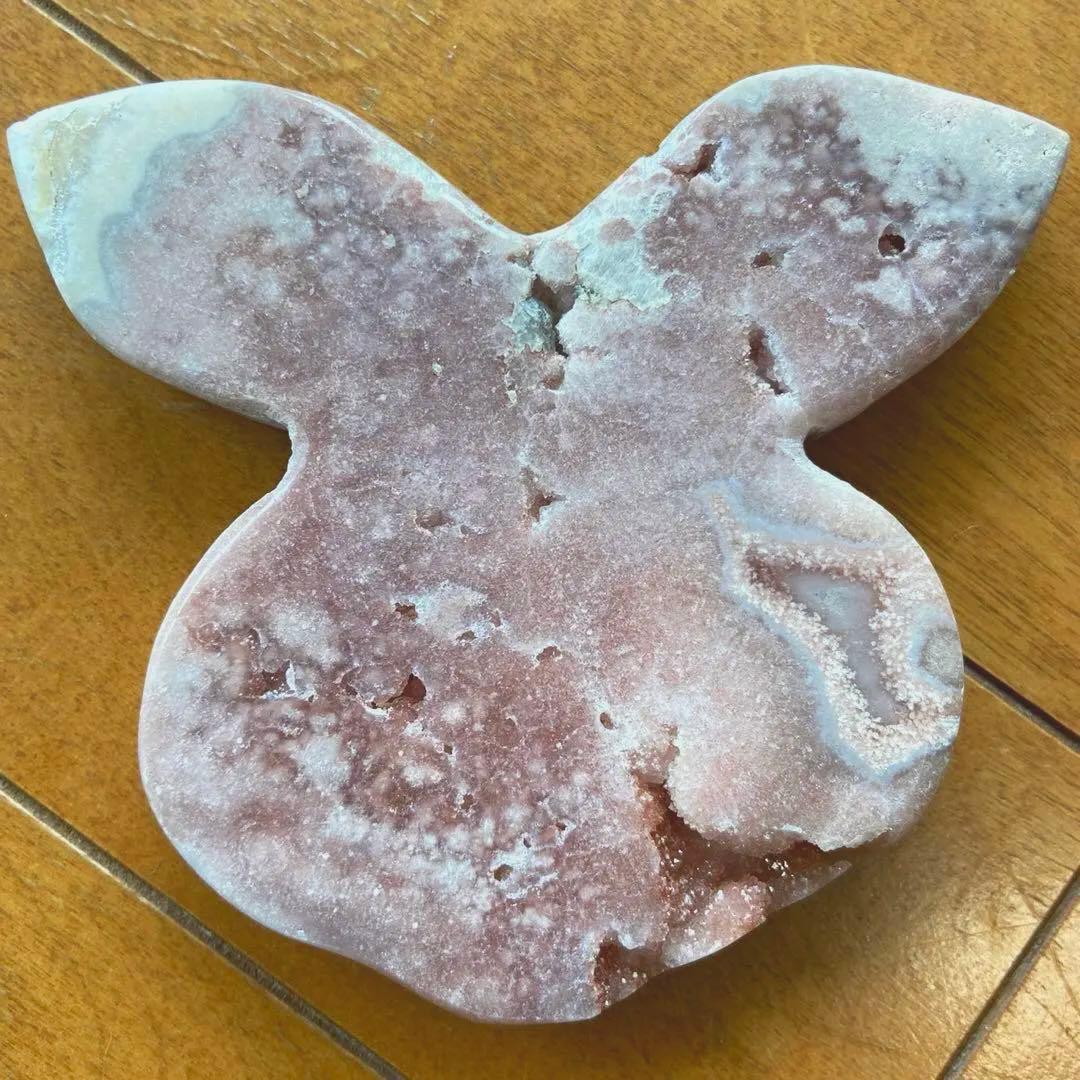 ブラジル産　ピンクアメジスト　バニー　うさぎ　干支　スタンド付き